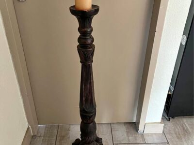 Floor pillar candle holder R300